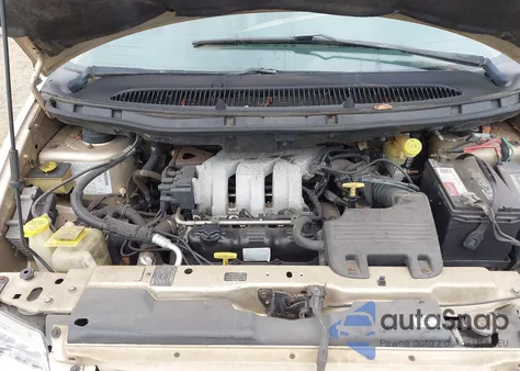 2000 Plymouth Voyager Se from USA, damaged, VIN 1P4GP45G0YB531735